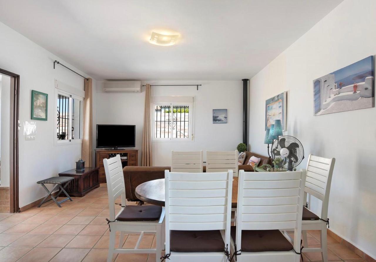 Villa Ebano كونيل ذي لا فرونتيرا المظهر الخارجي الصورة